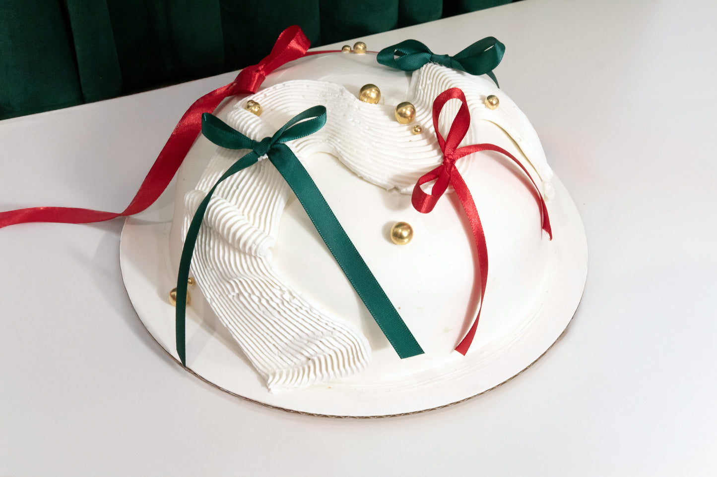 Christmas Dome Cake